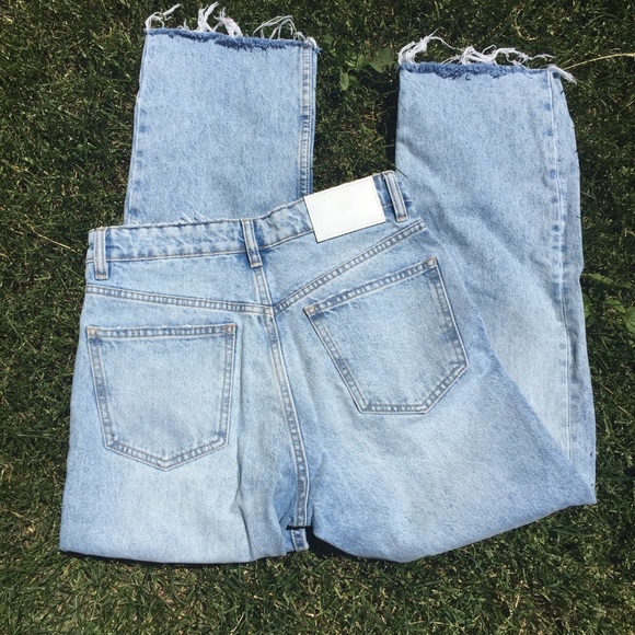 Zara Straight Leg Denim Jeans - Picture 2 of 5